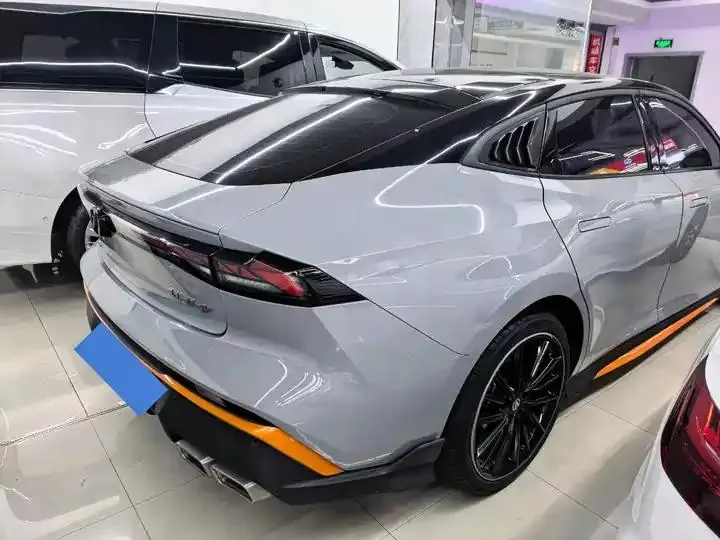 ChangAn UNI-V 2024 1.5T Premium 16