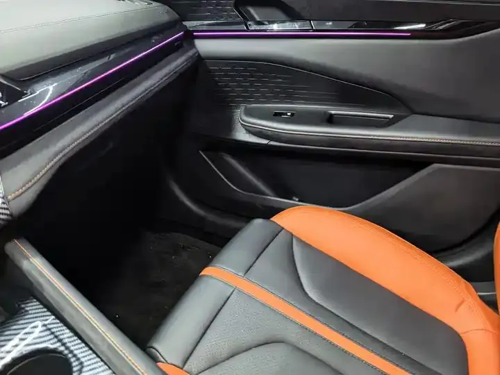 ChangAn UNI-V 2024 1.5T Premium 9