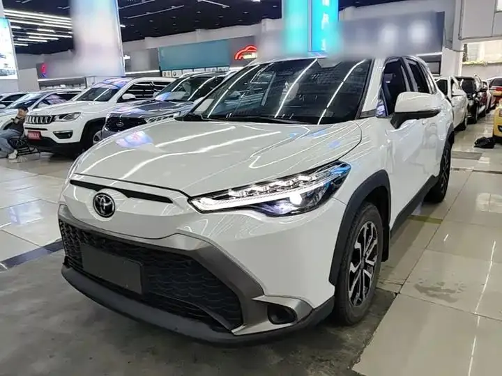 打开图片灯箱：Fenglanda 2023, 2.0L CVT Luxury Edition