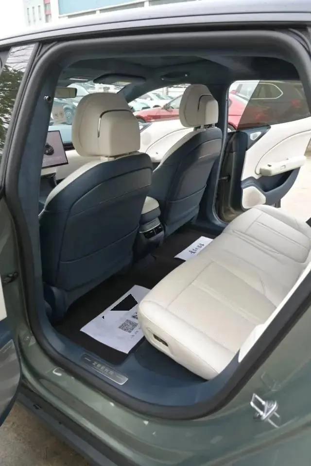 Zeekr 2025 Zeekr 007 Long Endurance Rear Drive Smart Driving Edition 100kWh Automatic Transmission 7