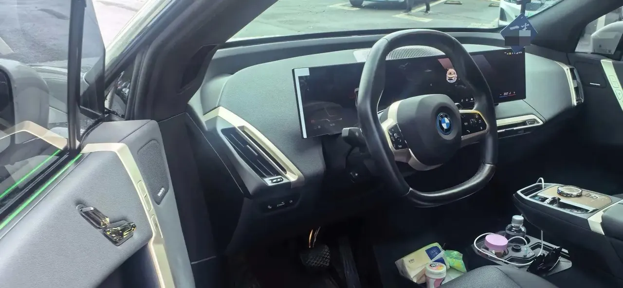 BMW iX (Imported) 2023 iX xDrive40 xDrive40 (Modified) Automatic Gear 5