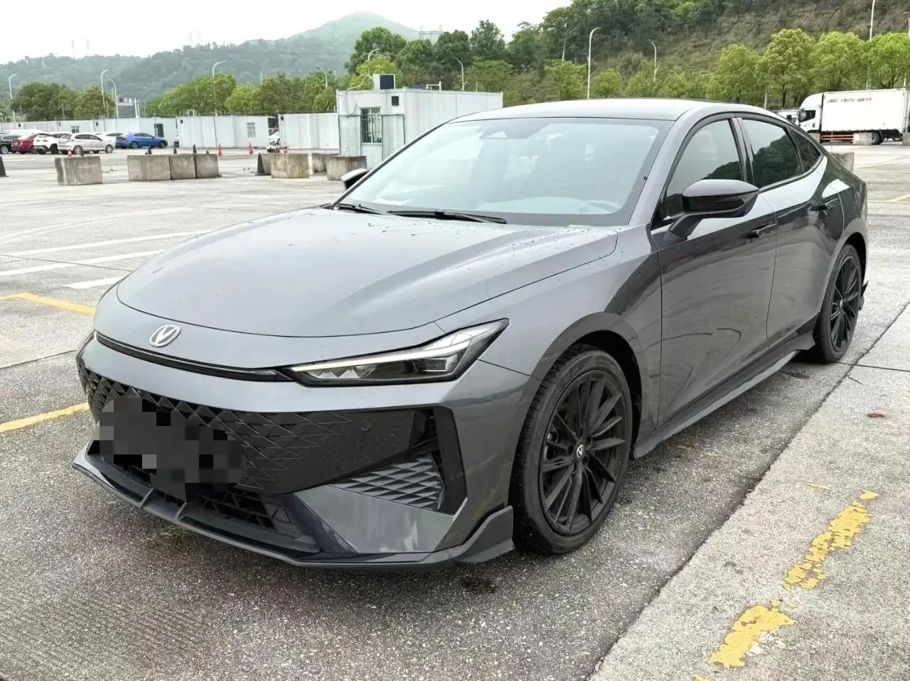ChangAn 2024 UNI-V 1.5T Prestige Sports Automatic - View 1