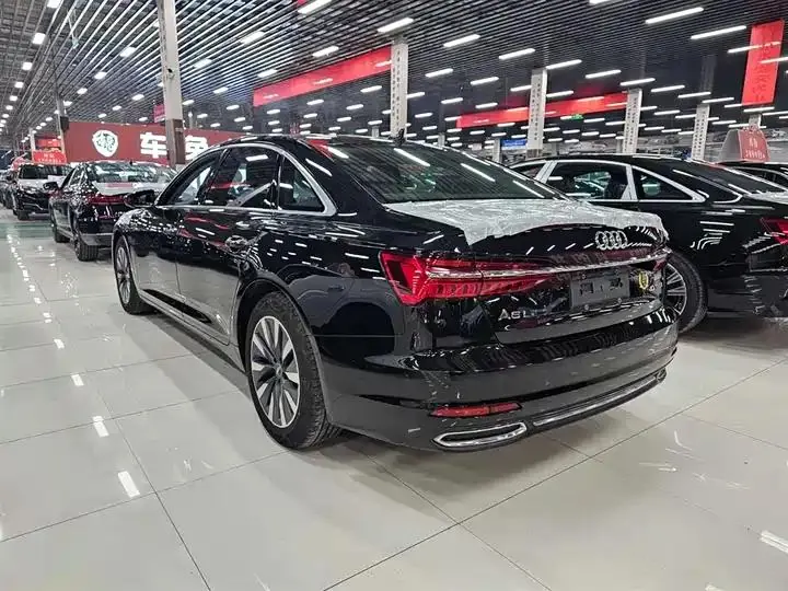 Audi A6L 2021 40 TFSI Deluxe Dynamic 3