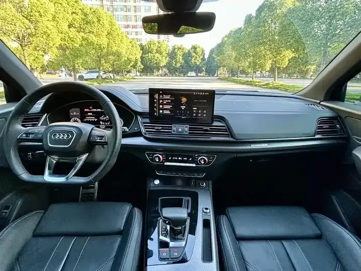 Audi Q5L 2024 45 TFSI luxury dynamic 18