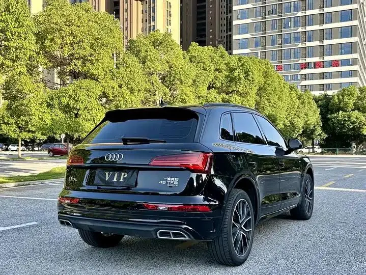 Audi Q5L 2024 45 TFSI luxury dynamic 7