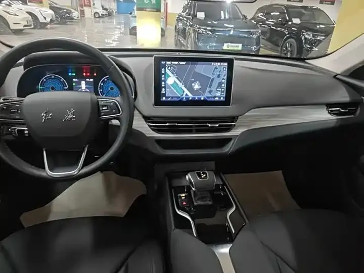 HongQi E-QM5 2024 500km Travel Edition 9