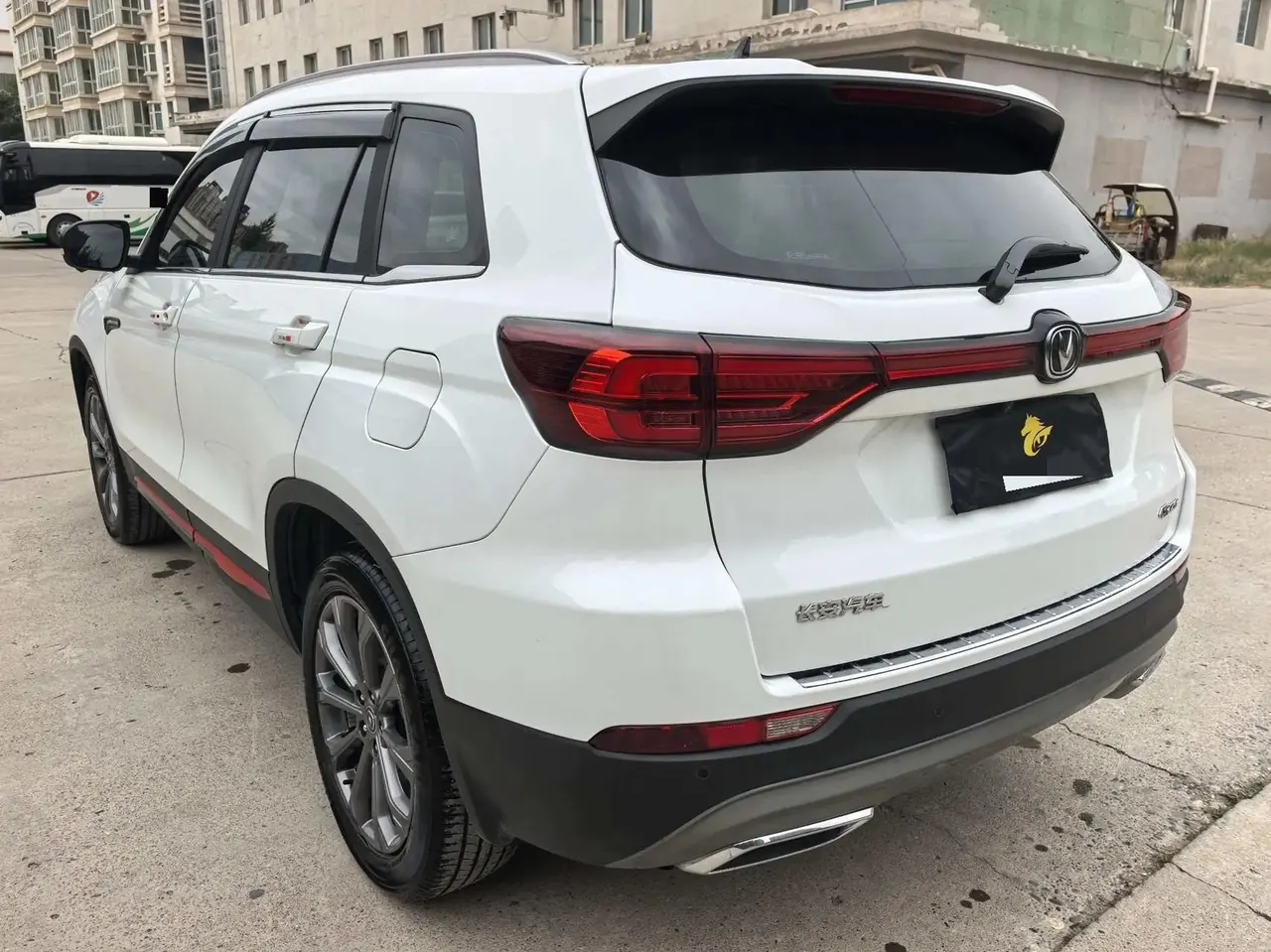 ChangAn CS75 2022 Blue Whale Edition 1.5T DCT Honorable Model 9