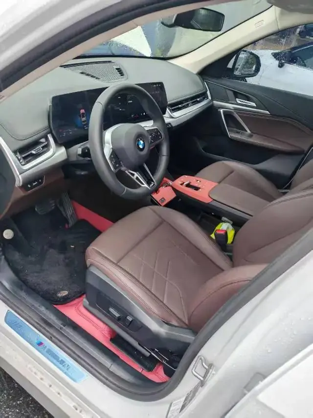 BMW 2025 X1 sDrive25Li 2.0T X design set automatic gear 4