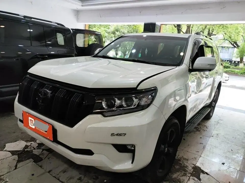 Toyota Prado (Imported) 2020 Prado 3.0TD Diesel Manual Gear - View 1