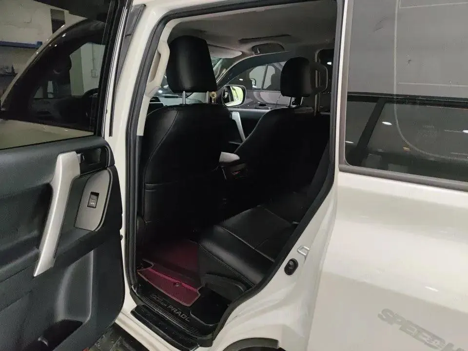 Toyota Prado (Imported) 2020 Prado 3.0TD Diesel Manual Gear 5