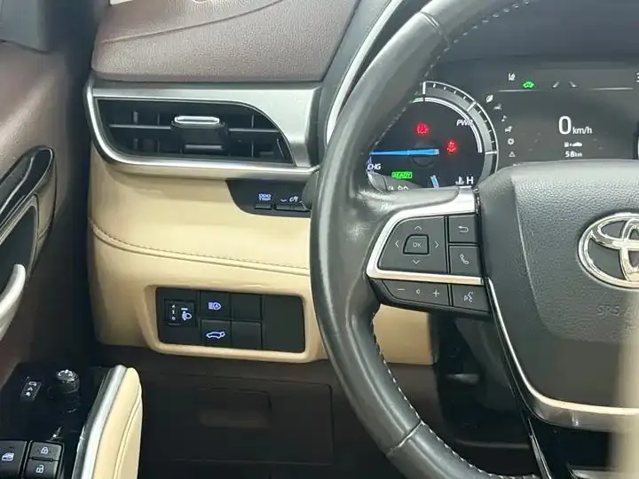 Highlander 2022 Dual Engine 2.5L 4-wheel Drive Premium Edition 7-seat 11