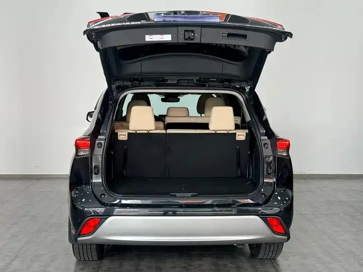 Highlander 2022 Dual Engine 2.5L 4-wheel Drive Premium Edition 7-seat 20