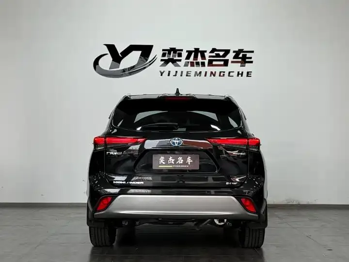 Highlander 2022 Dual Engine 2.5L 4-wheel Drive Premium Edition 7-seat 8