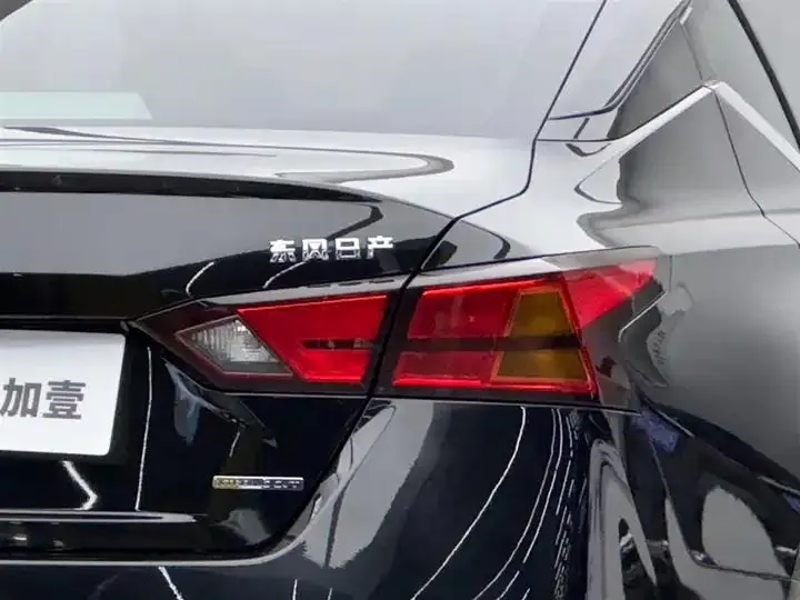 Teana 2021 2.0L XE Exclusive Edition 19