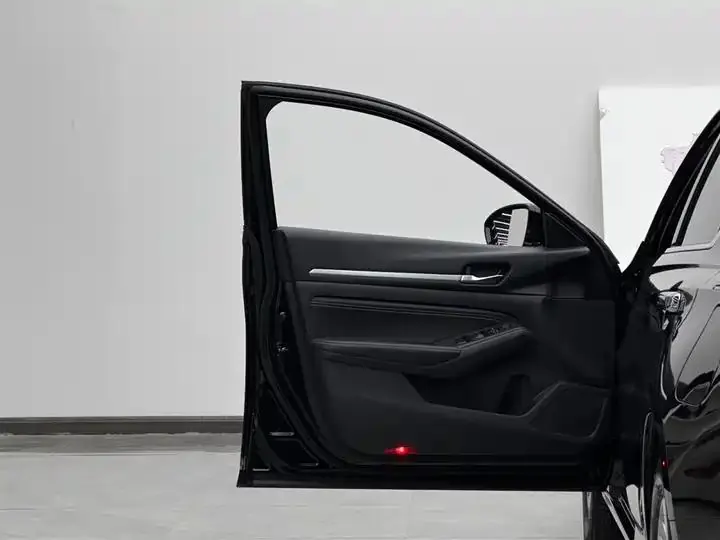 Teana 2021 2.0L XE Exclusive Edition 5