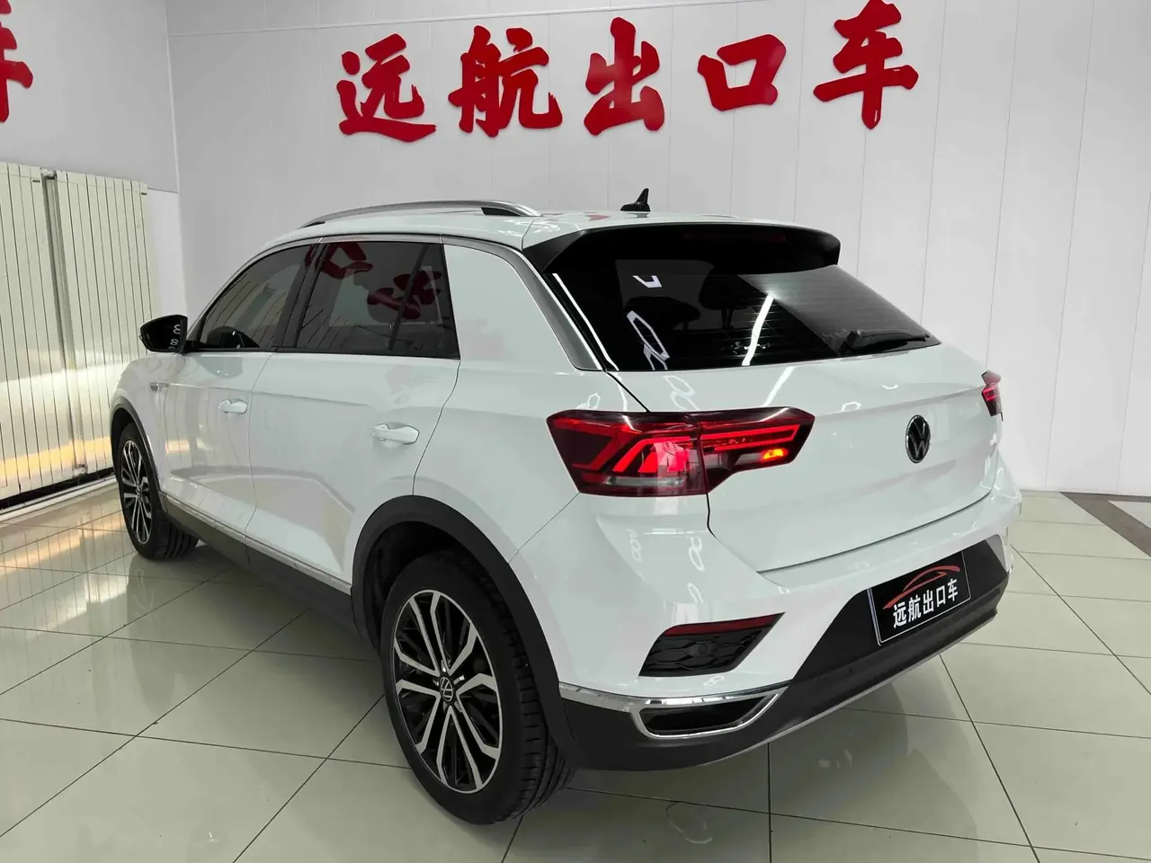 T-ROC 2022 280TSI DSG Front-Wheel Drive Comfort PLUS 6