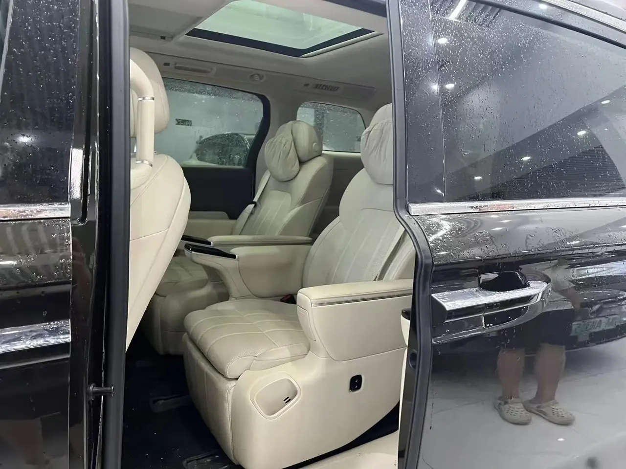 Voyah 2025 Model Dreamer PHEV 1.5T Four-Wheel-Drive Prestige Kunpeng Edition Automatic 5