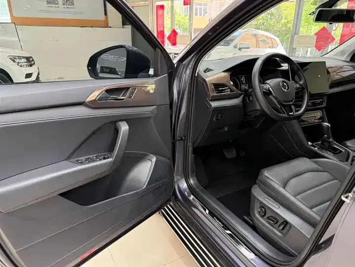 Tuyue 2021 280TSI Front-Wheel-Drive Luxury PLUS Edition 17