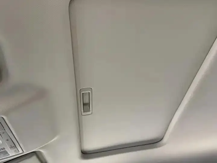 K-Cross 2022 1.5L Automatic Comfort Version 15