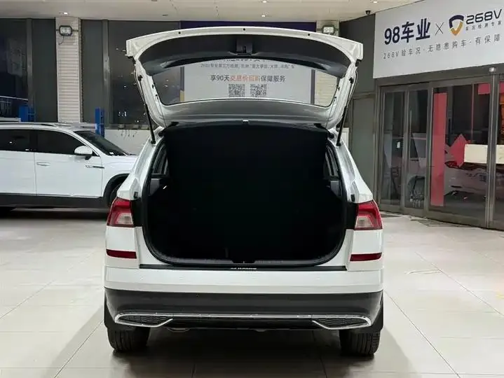 K-Cross 2022 1.5L Automatic Comfort Version 22