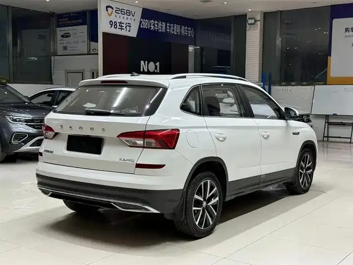 K-Cross 2022 1.5L Automatic Comfort Version 4