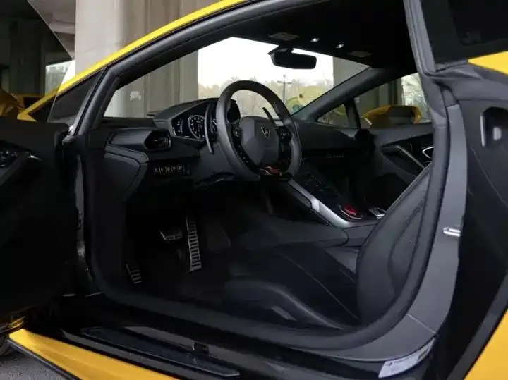 Huracán 2020 Huracán EVO RWD 11