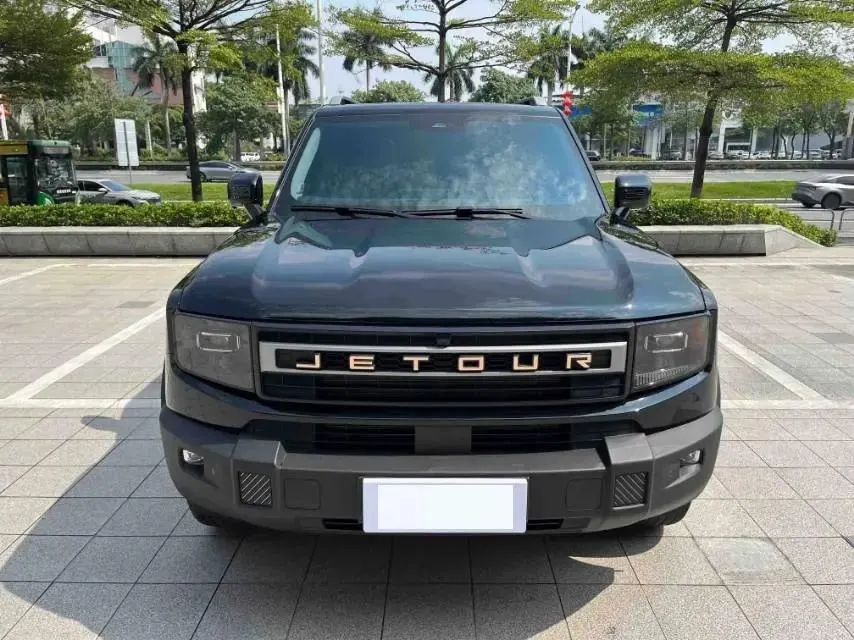 Jetour 2025 Dasheng 1.5TD Exclusive Edition Automatic Gear 2