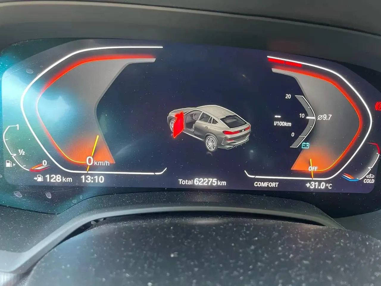 BMW X6 2021 xDrive30i M sports suit 9