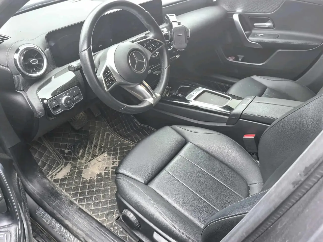 Mercedes Benz A- Class 2023 A 180 L 1.3T Automatic 5