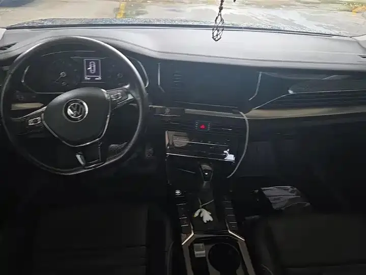 Passat 2020, 330TSI Elite Edition, China VI compliant 12