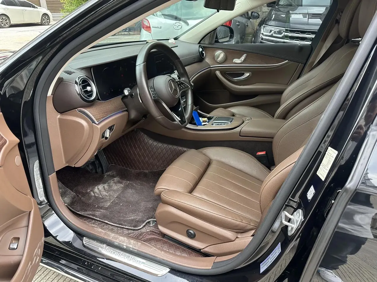 Mercedes Benz Class E 2022 E 260 L 4