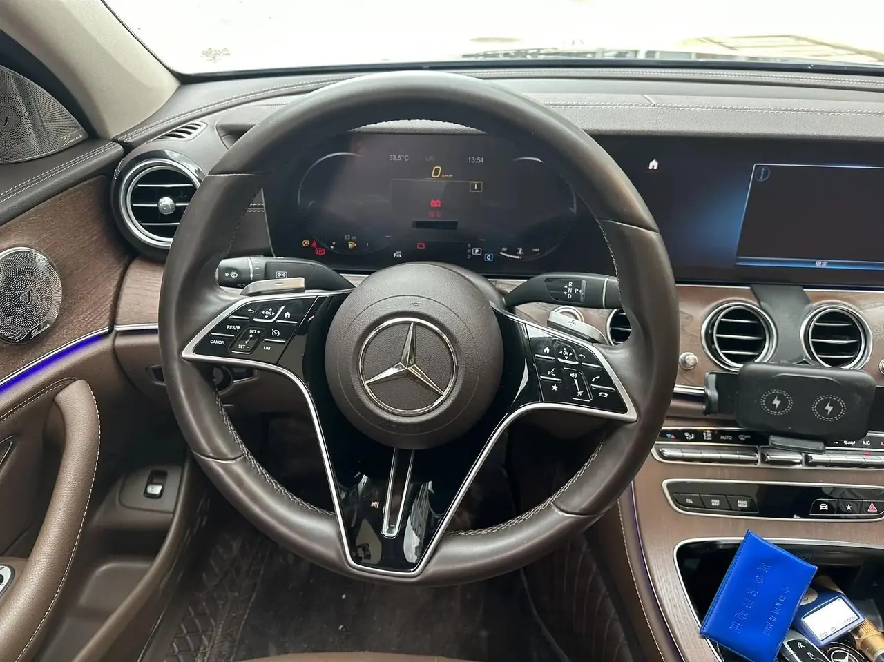 Mercedes Benz Class E 2022 E 260 L 7