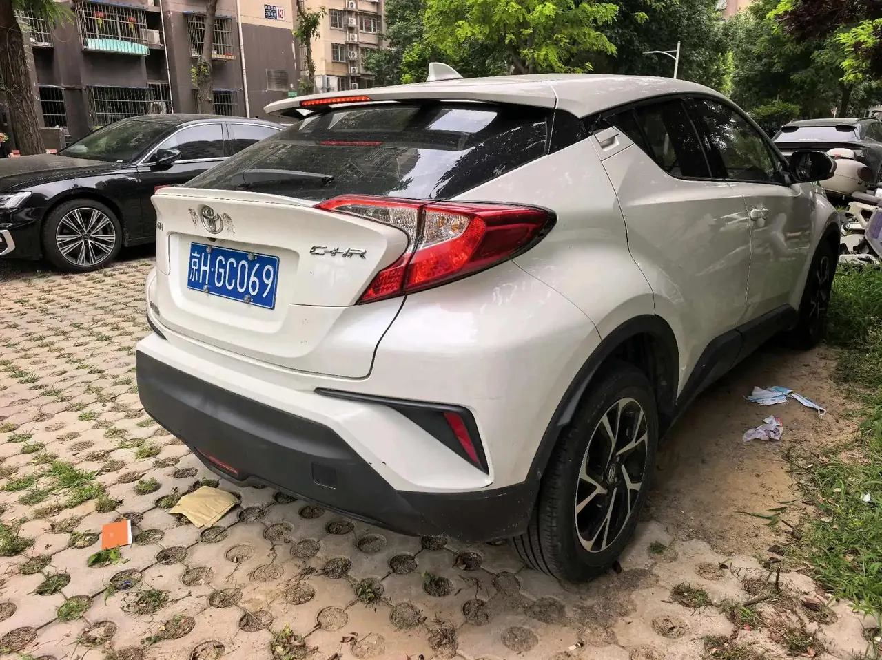 Toyota C- HR 2020 2.0L Leading Edition 5
