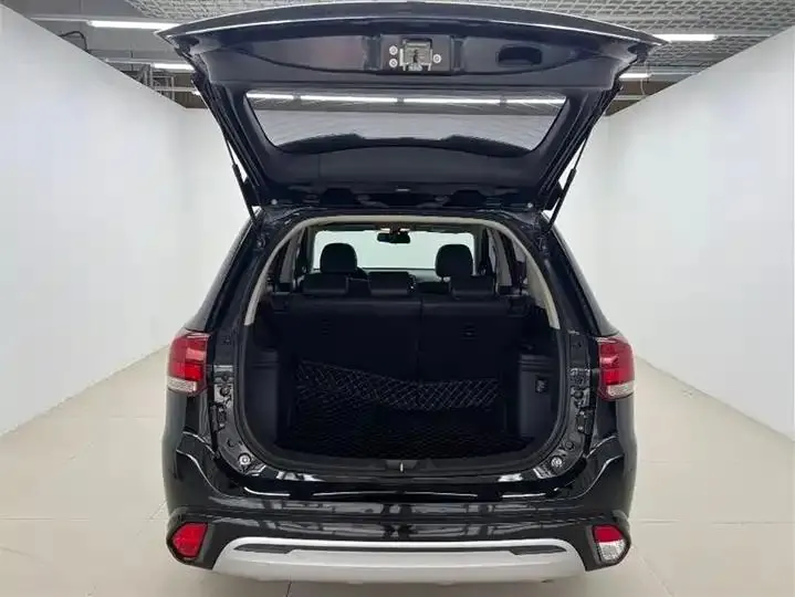 Outlander 2021 2.0L Two-Drive Enjoy Edition 5 8