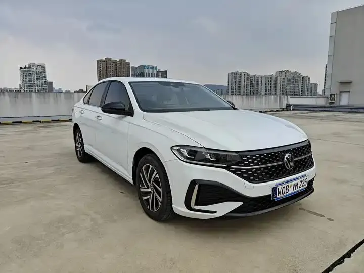 Lavida 2024 300TSI DSG Starry Sky Flagship Edition 3