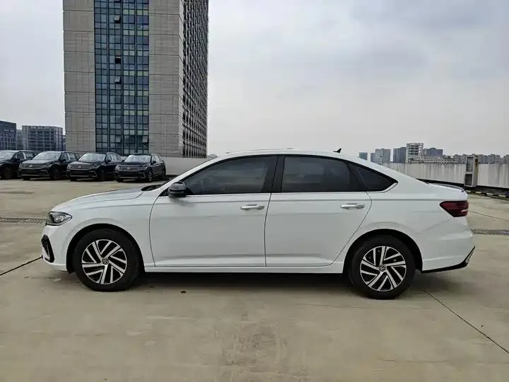 Lavida 2024 300TSI DSG Starry Sky Flagship Edition 8