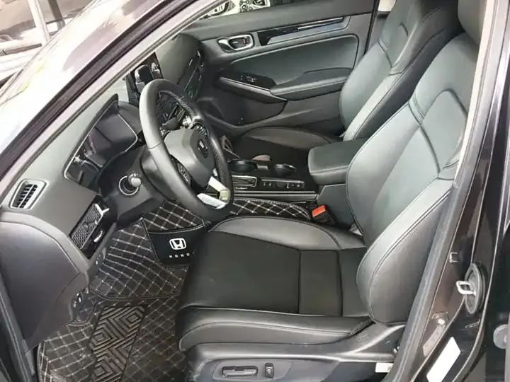 Stylish 2023 240TURBO CVT Luxury Edition 15