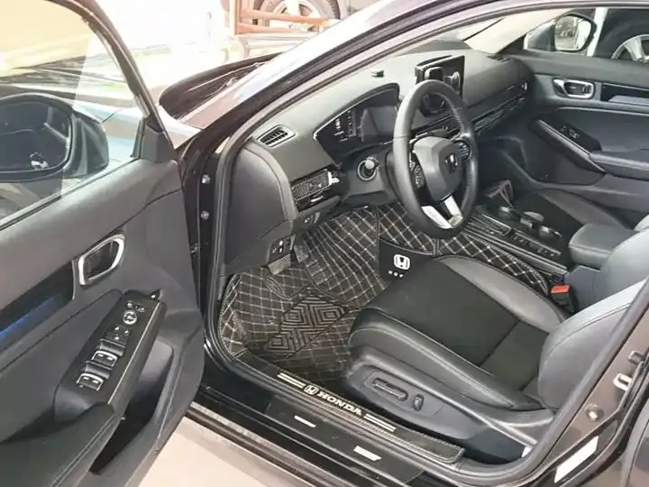 Stylish 2023 240TURBO CVT Luxury Edition 16