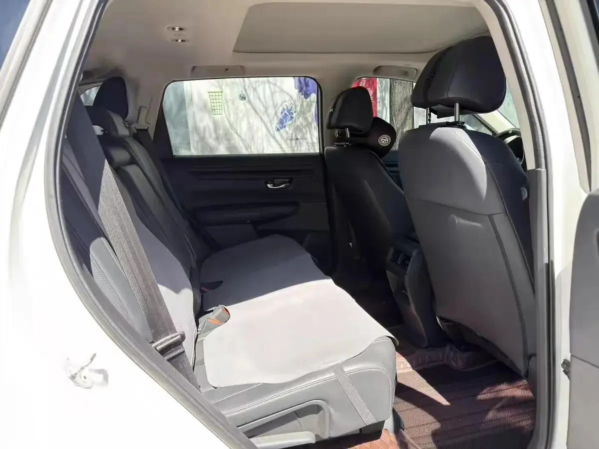 Honda CR-V 2023 240TURBO Two-Drive Front is still 5-seat Edition 4