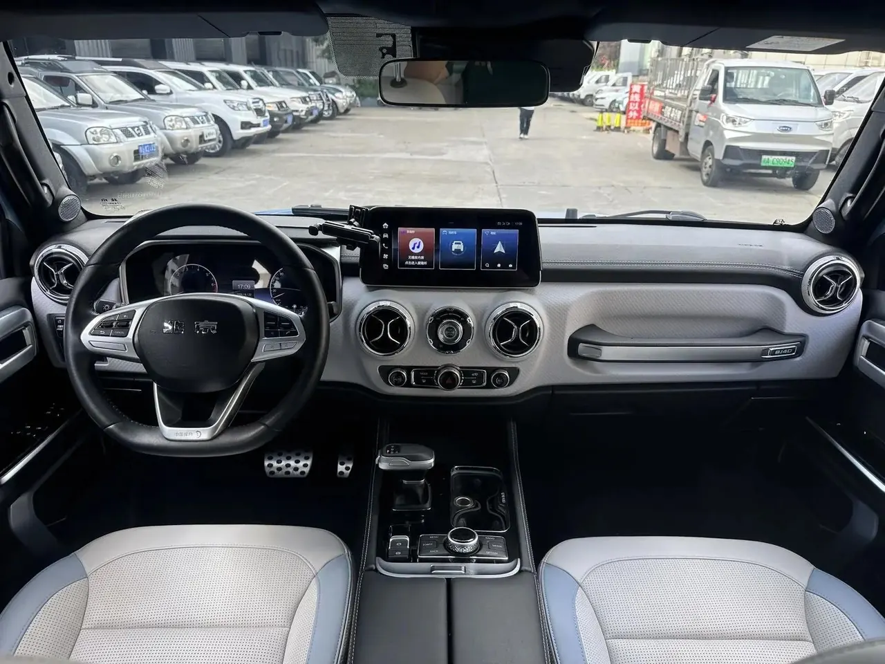 Beijing BJ40 2023 2.0T Automatic Four-wheel Drive City Hunter Edition Chivalrous Type 5