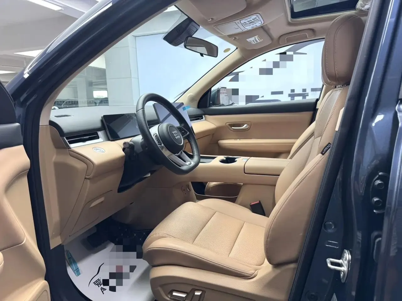 LanDian 2025 LanDian E5 PLUS 1.5 Stepless 165km Long Endurance First Edition 7-seat Automatic Gear 4