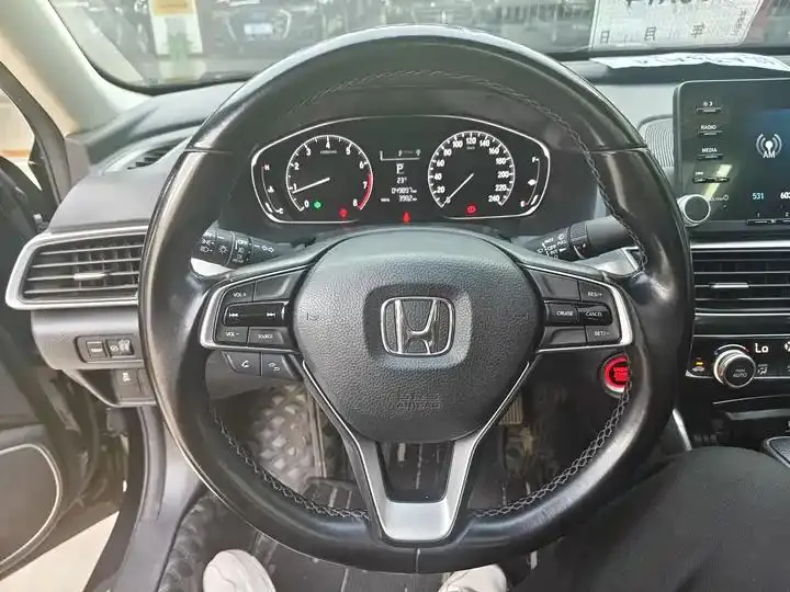 Yingshi 2019 260TURBO exquisite version of the country VI 16