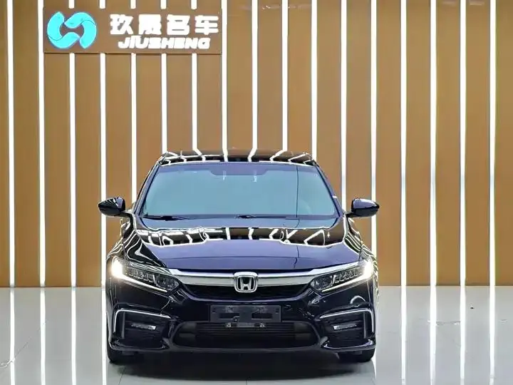 Yingshi 2019 260TURBO exquisite version of the country VI 2