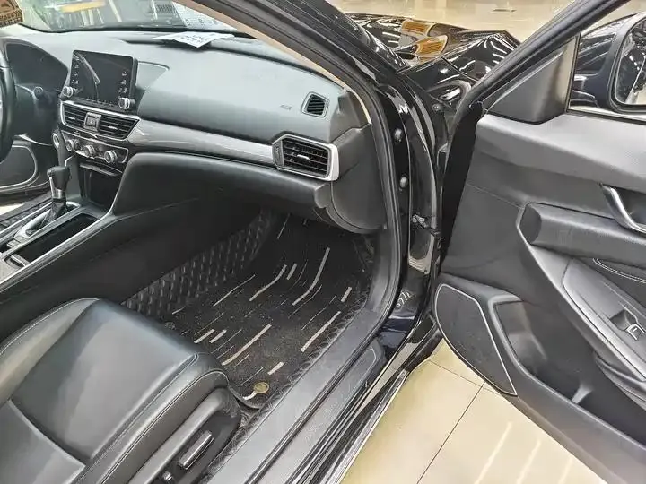 Yingshi 2019 260TURBO exquisite version of the country VI 9