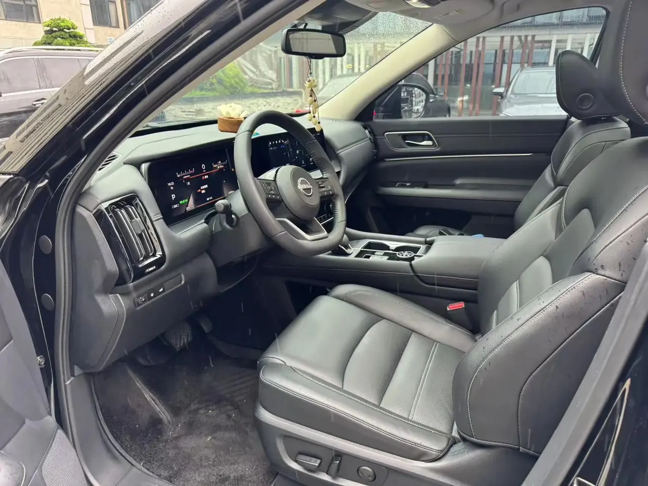 Nissan 2024 Land Exploration 2.0T 380VC-TURBO Four-wheel Drive Intelligent Driving Edition 7-seat Automatic Gear 3