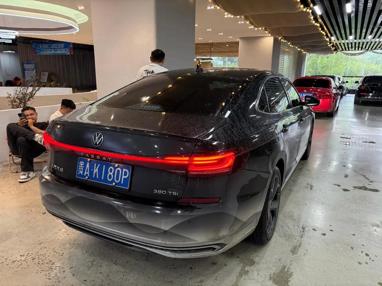 Volkswagen 2025 Passat 2.0TSI 380TSI Outstanding Edition Starry Dragon Edition Automatic 3