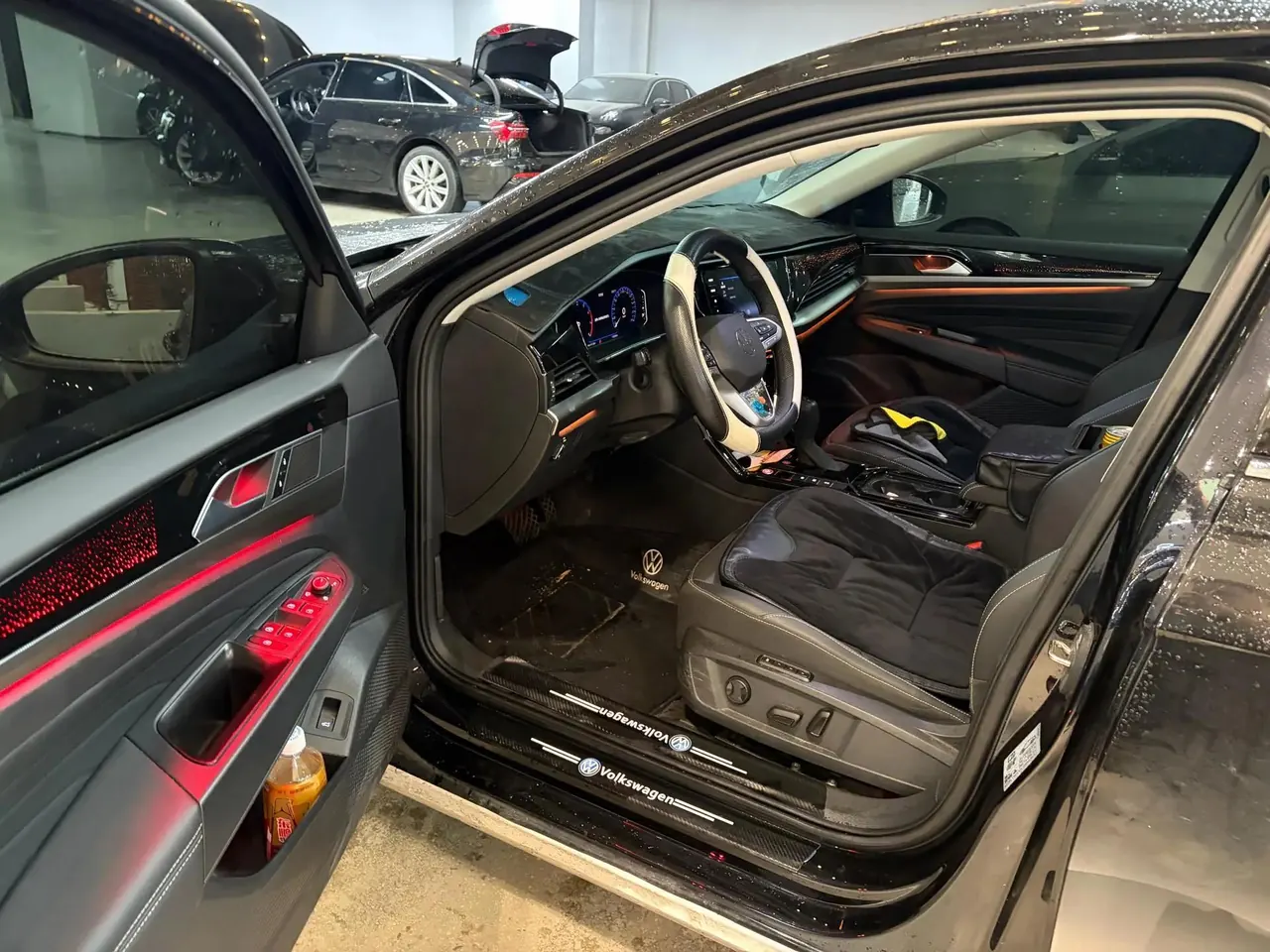 Volkswagen 2025 Passat 2.0TSI 380TSI Outstanding Edition Starry Dragon Edition Automatic 5