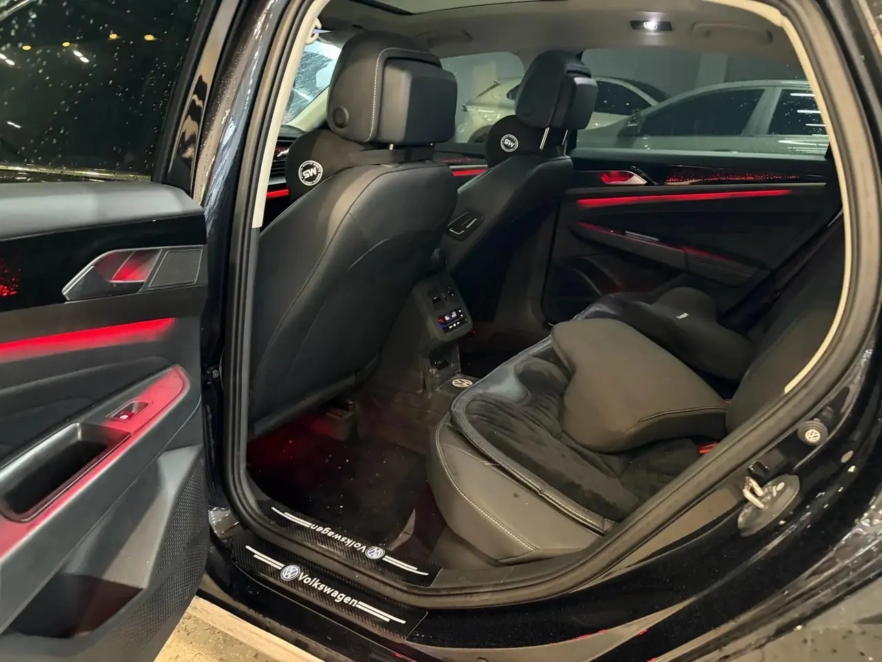 Volkswagen 2025 Passat 2.0TSI 380TSI Outstanding Edition Starry Dragon Edition Automatic 6