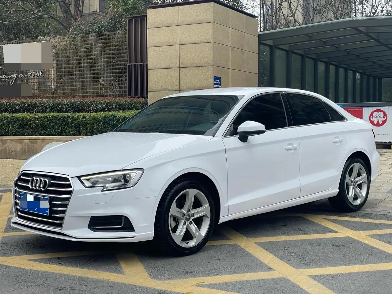 Audi A3 2020 Limousine 35 TFSI aggressive country v - View 1