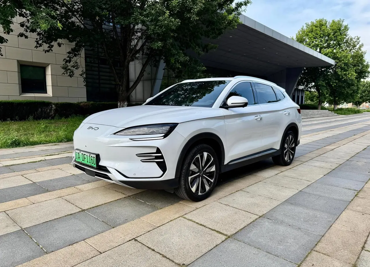 BYD Song PLUS New Energy 2025 Song PLUS EV 520km Luxury Automatic Gear - View 1